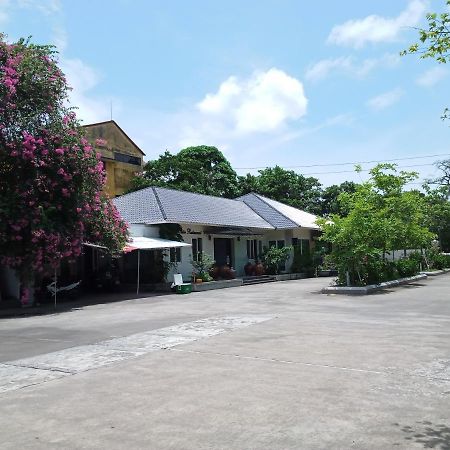Nha Khach Hai Quan Ðố Sơn 外观 照片